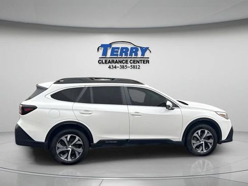 Used 2022 Subaru Outback Limited AWD/4WD image 1