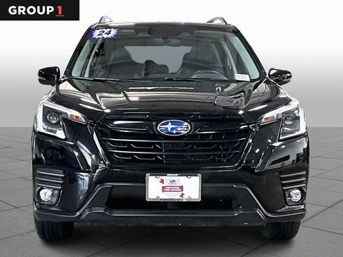 Certified 2024 Subaru Forester Limited image 4