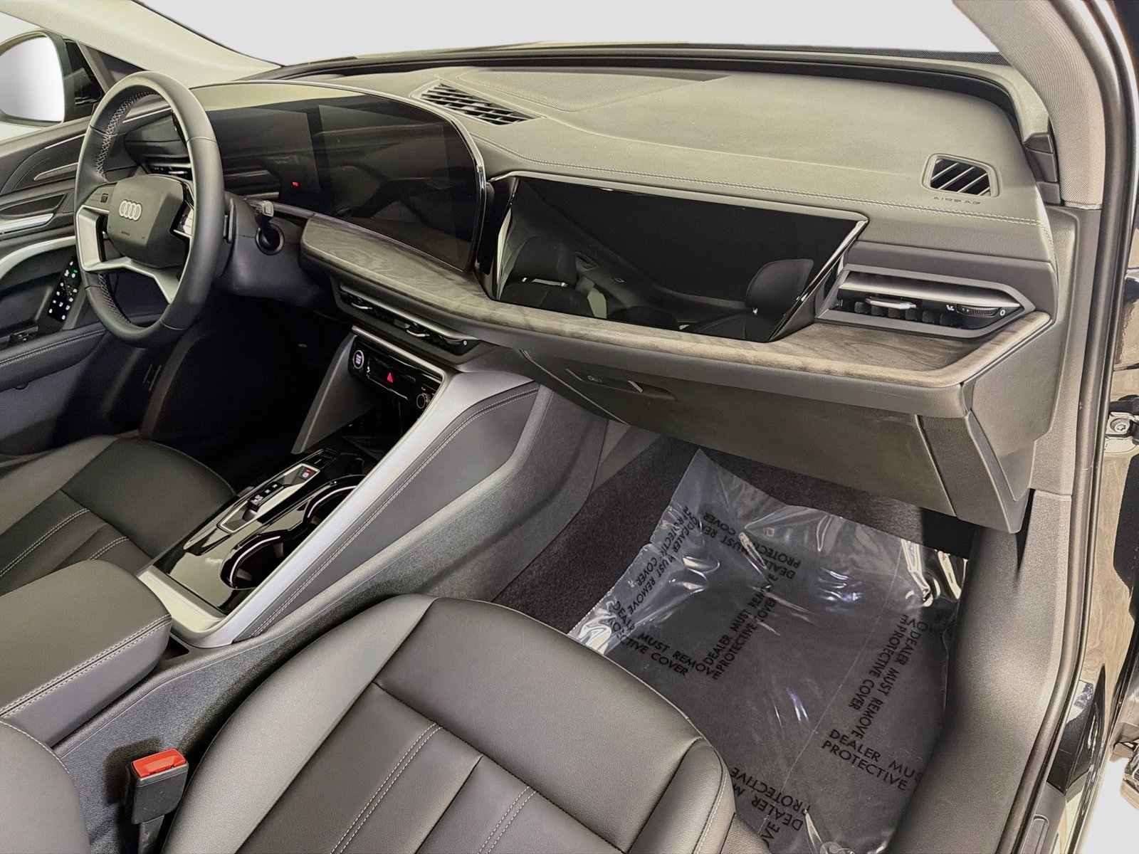 Certified 2026 Audi Q5 Premium Plus AWD/4WD image 30
