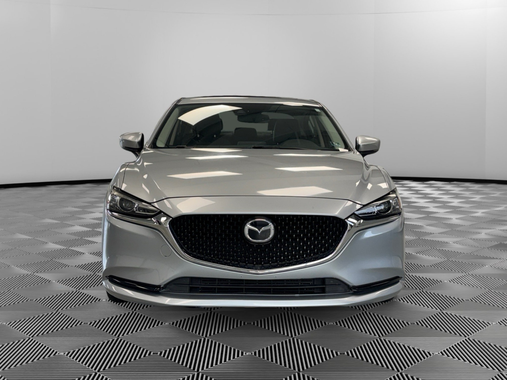 Used 2018 MAZDA MAZDA6 Grand Touring FWD image 3