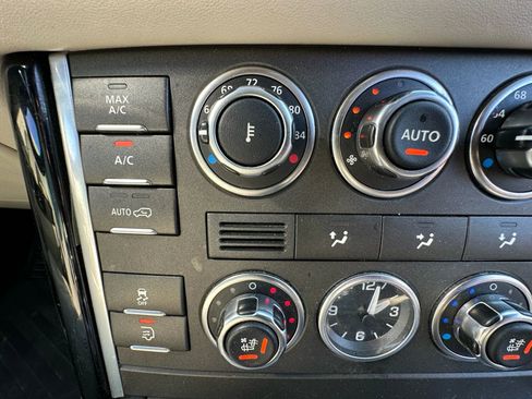 Used 2012 Land Rover Range Rover Autobiography image 39