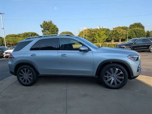 Certified 2025 Mercedes-Benz GLE 350 4MATIC image 8