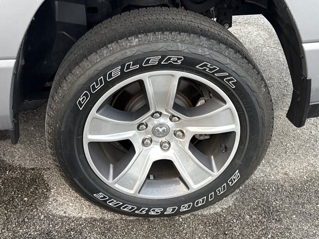 Used 2025 RAM 1500 Tradesman AWD/4WD image 3