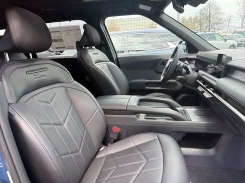 New 2027 Kia Telluride SX X-Line image 11