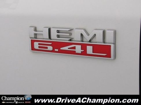 Used 2022 RAM 2500 Big Horn image 4