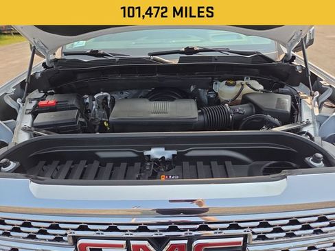 Used 2022 GMC Sierra 1500 Denali w/ Technology Package AWD/4WD image 4
