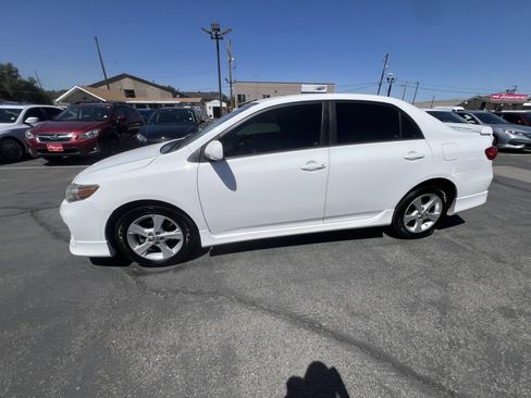 Used 2012 Toyota Corolla S FWD image 5