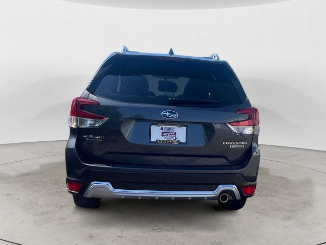 Used 2023 Subaru Forester Touring AWD/4WD image 6