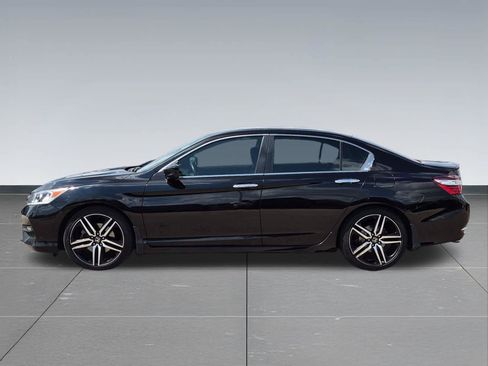 Certified 2017 Honda Accord Sport image 3