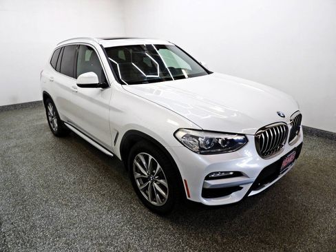 Used 2019 BMW X3 xDrive30i w/ Premium Package AWD/4WD image 3