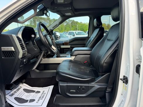 Used 2016 Ford F150 Lariat w/ Equipment Group 502A Luxury image 5