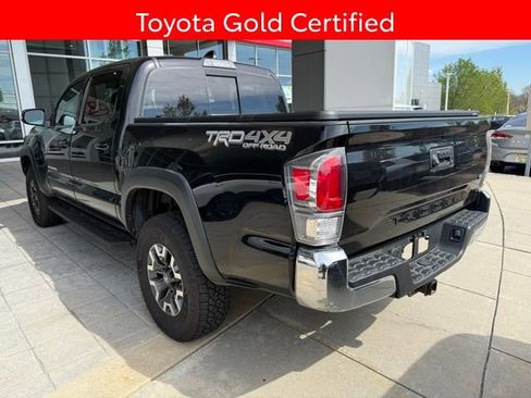 Certified 2023 Toyota Tacoma TRD Off-Road AWD/4WD image 9