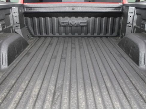 New 2026 GMC Sierra 1500 AT4 w/ AT4 Premium Package AWD/4WD image 23