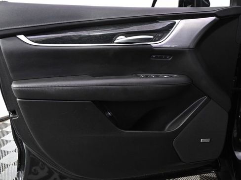 Certified 2023 Cadillac XT5 Premium Luxury AWD/4WD image 22