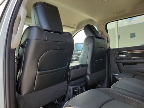 Used 2024 RAM 2500 Laramie w/ Safety Group AWD/4WD image 14