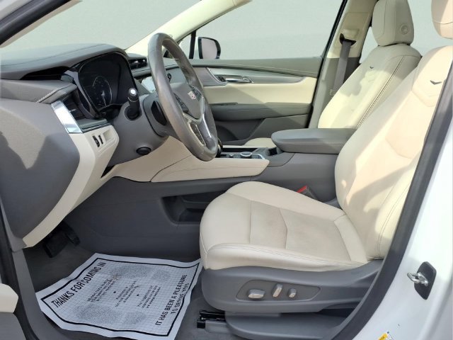 Used 2021 Cadillac XT5 Premium Luxury AWD/4WD image 17