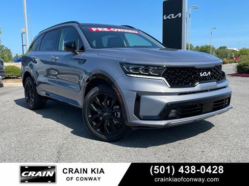 Used 2023 Kia Sorento SX AWD/4WD image 1