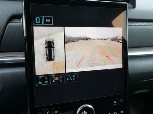 Used 2026 GMC Terrain Denali image 27