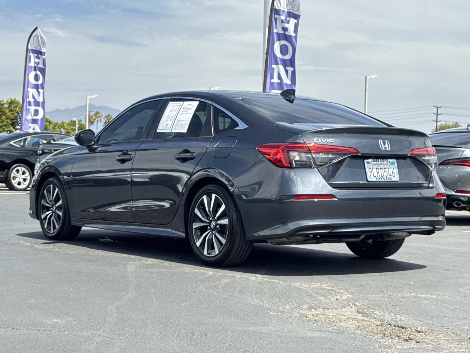 Used 2024 Honda Civic EX image 3