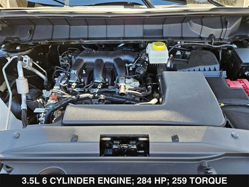 New 2026 Nissan Pathfinder SL image 32