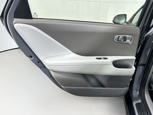 Used 2024 Hyundai Ioniq 6 SEL image 26