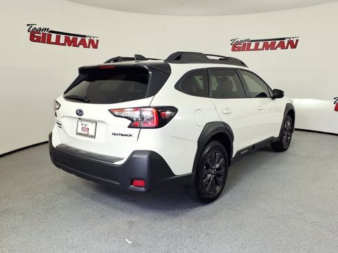 Used 2025 Subaru Outback Onyx Edition image 7