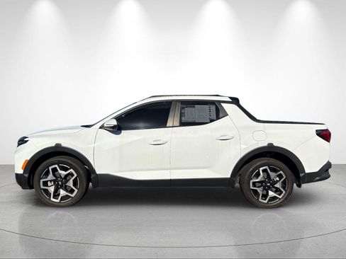 Used 2023 Hyundai Santa Cruz Limited AWD/4WD image 2