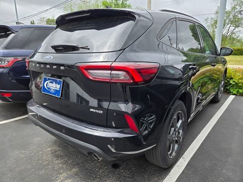 Used 2024 Ford Escape ST-Line w/ Tech Pack #1 AWD/4WD image 7