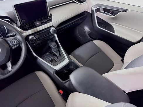 Used 2023 Toyota RAV4 XLE AWD/4WD image 23