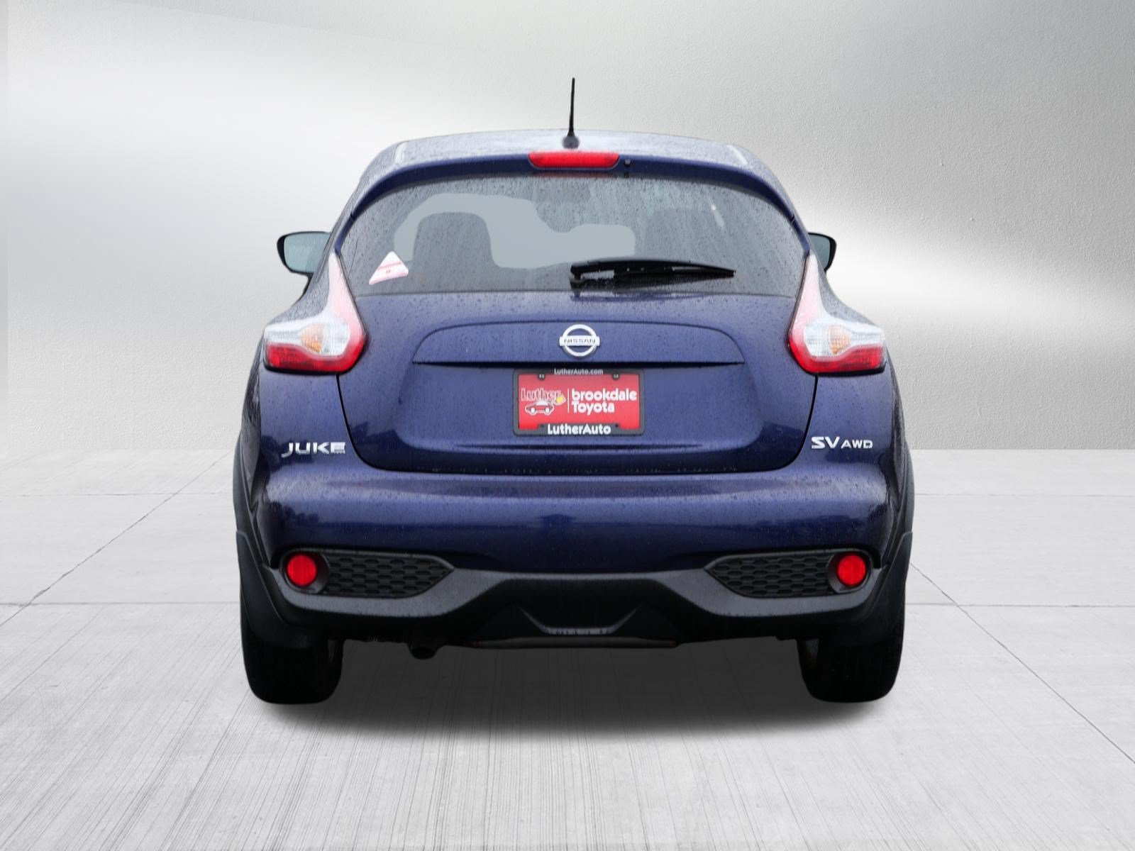 Used 2015 Nissan Juke SV w/ Technology Package AWD/4WD image 6