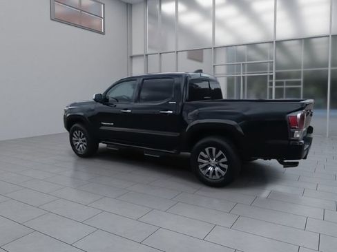 Used 2023 Toyota Tacoma Limited AWD/4WD image 6
