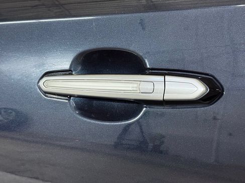 Used 2014 Cadillac XTS Platinum AWD/4WD image 15