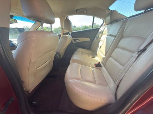 Used 2015 Chevrolet Cruze LT image 19