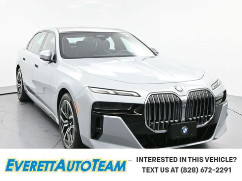 Used 2024 BMW 740i xDrive w/ Premium Package AWD/4WD image 1