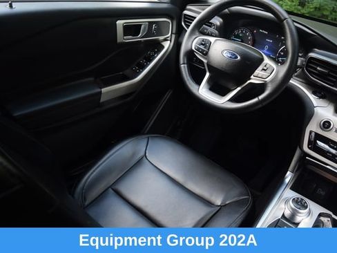 Used 2024 Ford Explorer XLT w/ Equipment Group 202A AWD/4WD image 2