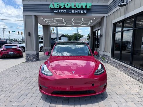 Used 2022 Tesla Model Y Long Range AWD/4WD image 48