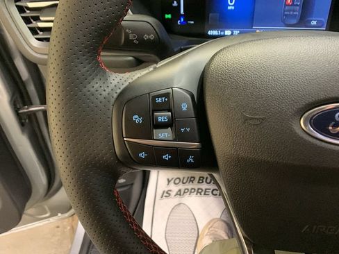 Used 2024 Ford Escape ST-Line w/ Tech Pack #1 AWD/4WD image 30