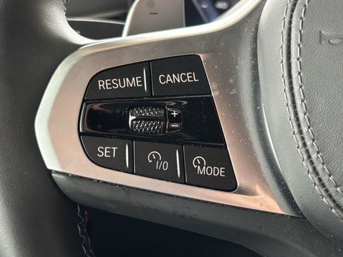 Used 2026 BMW X7 M60i w/ Climate Comfort Package AWD/4WD image 19