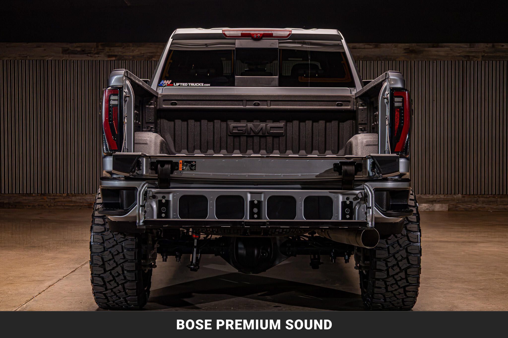 Used 2026 GMC Sierra 3500 AT4 w/ AT4 Premium Plus Package AWD/4WD image 9