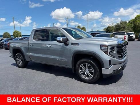 Used 2025 GMC Sierra 1500 SLT AWD/4WD image 1