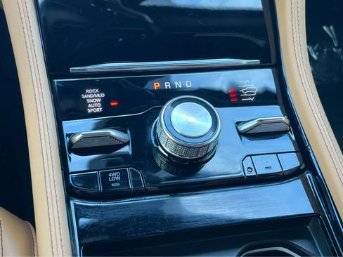 Used 2023 Jeep Grand Cherokee L Summit image 36