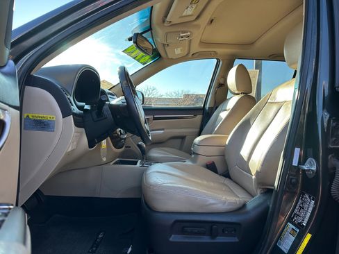 Used 2012 Hyundai Santa Fe Limited image 3