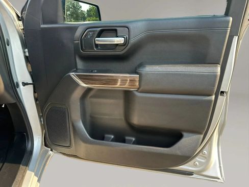 Used 2020 Chevrolet Silverado 1500 LT AWD/4WD image 22