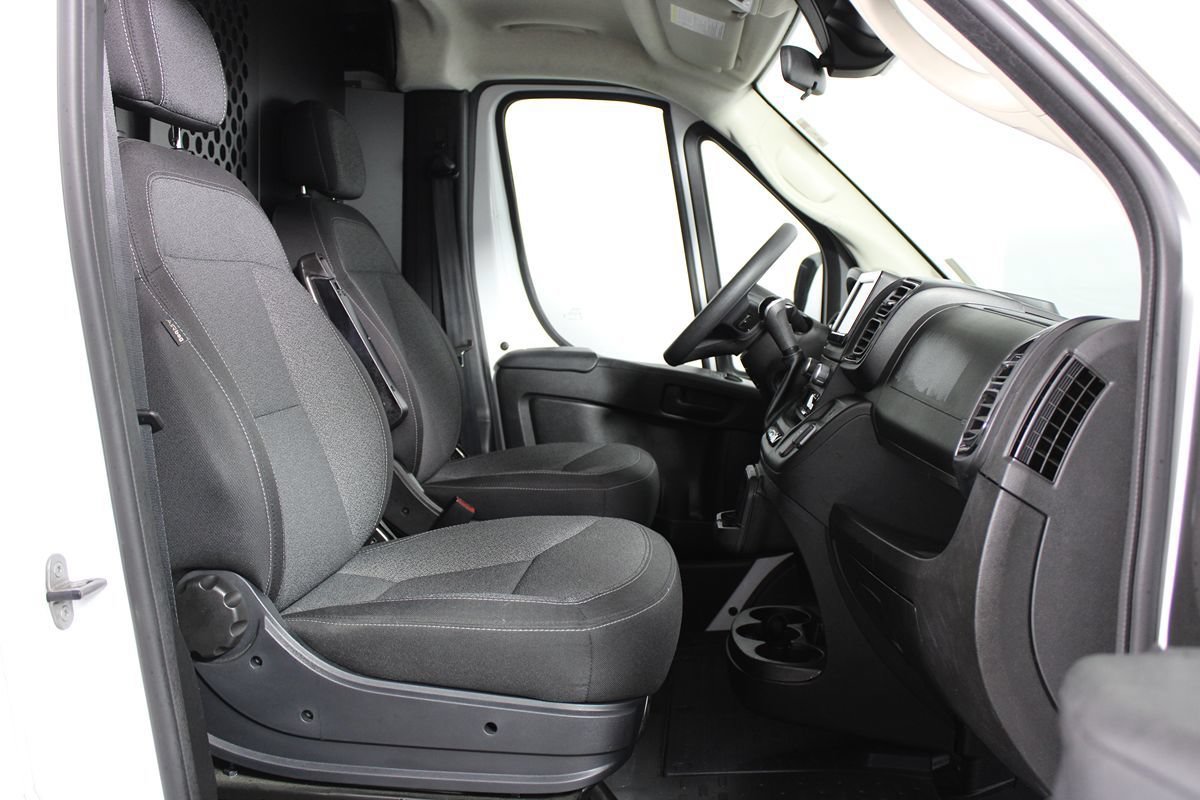 Used 2025 RAM ProMaster 2500 w/ U-Haul Equipment Group FWD image 9