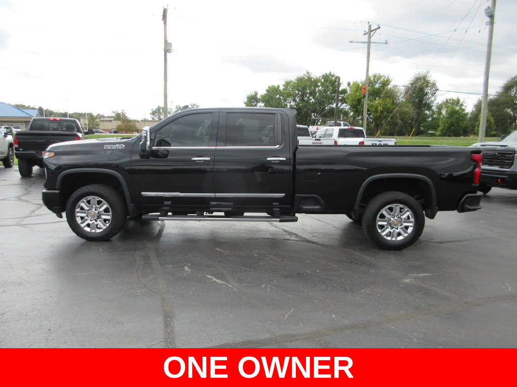 Certified 2024 Chevrolet Silverado 3500 High Country w/ Technology Package AWD/4WD image 10