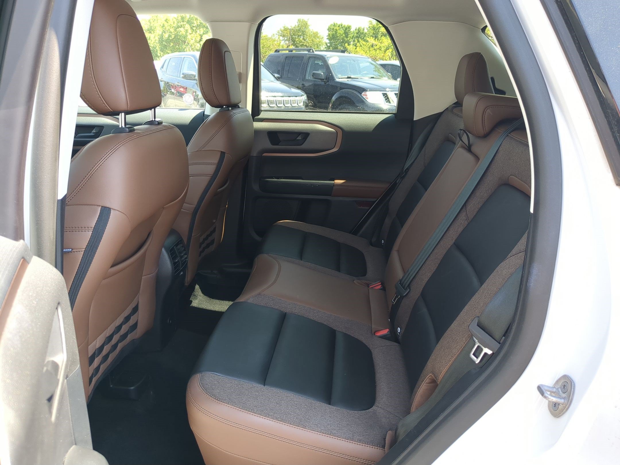 Used 2025 Ford Bronco Sport Outer Banks AWD/4WD image 29