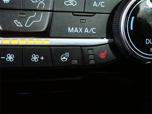 Certified 2022 Ford Escape SEL w/ Equipment Group 302A image 20