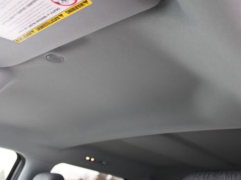 Used 2023 Ford F250 XLT w/ XLT Premium Package image 24