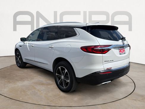 Used 2021 Buick Enclave Essence w/ Sport Touring Edition image 8