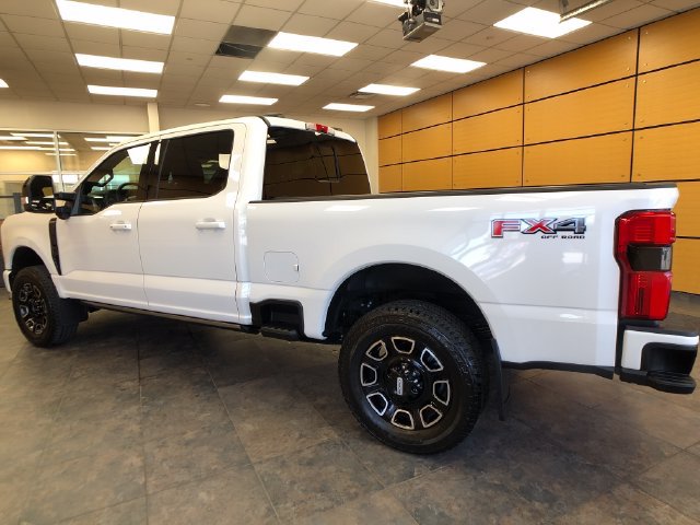 Used 2026 Ford F350 Platinum w/ FX4 Off-Road Package AWD/4WD image 5